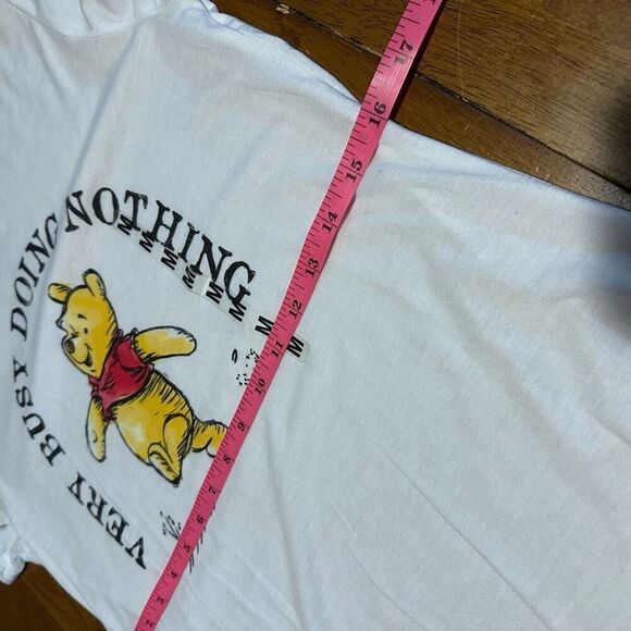 Disney Winnie the Pooh Women’s Graphic Print T Shirt New with tags Size M - Picture 7 of 8